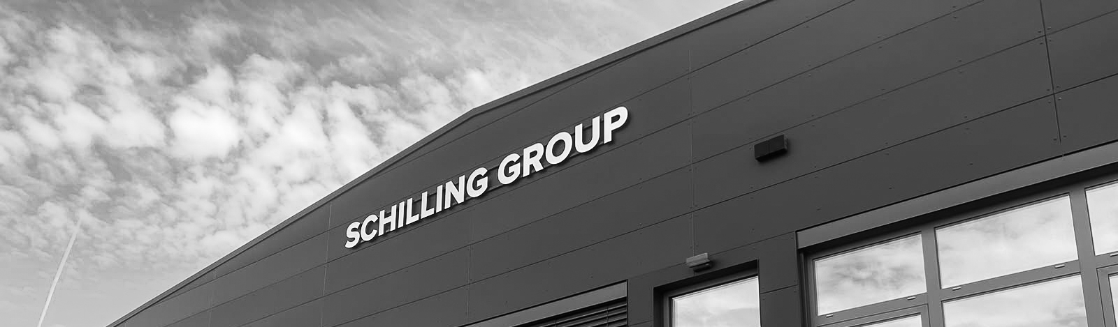 Schriftzug "Schilling Group" an Fassade